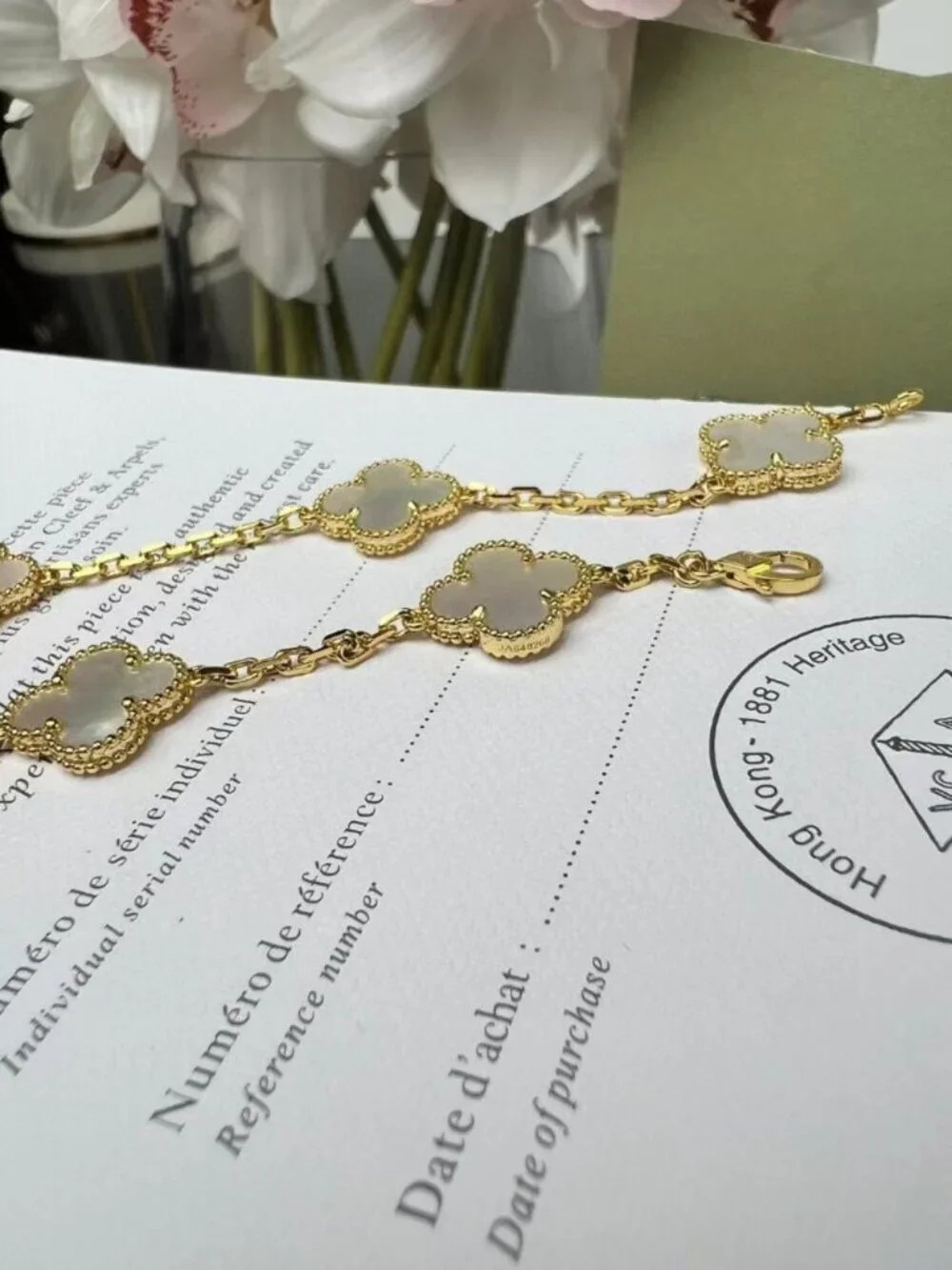 Van Cleef & Arpels Gold Vintage Alhambra necklace, 10 motifs - Picture 7 of 8